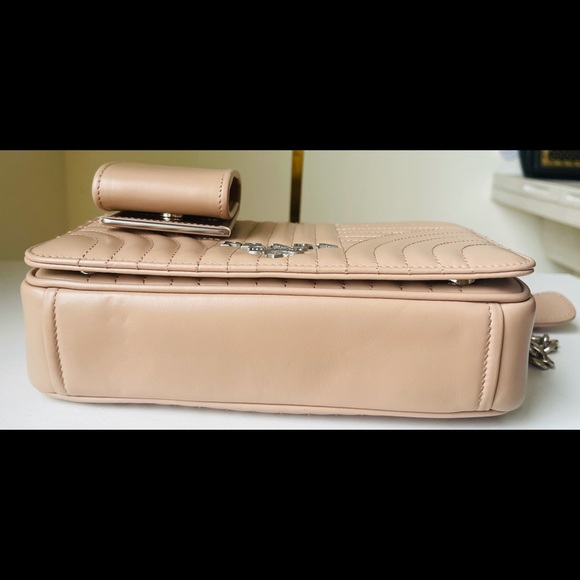 Authentic PRADA DIAGRAMME LEATHER HANDBAG - Picture 3 of 6